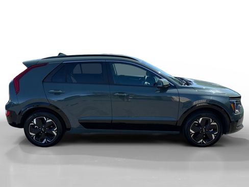 Used 2024 Kia Niro Wind FWD image 6