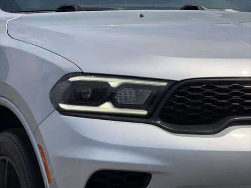 Used 2024 Dodge Durango GT AWD/4WD image 13
