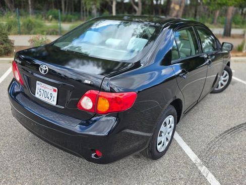 Used 2010 Toyota Corolla image 14