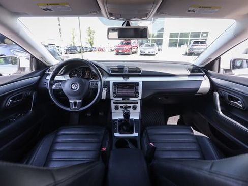 Used 2013 Volkswagen CC Sport FWD image 18