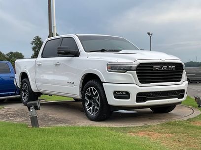 Used 2025 RAM 1500 Laramie w/ Sport Appearance Package