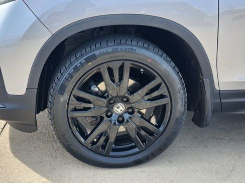 Used 2022 Honda Pilot Special Edition image 11