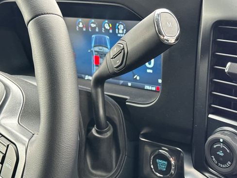 Certified 2025 Ford F350 Lariat w/ Lariat Ultimate Package image 21