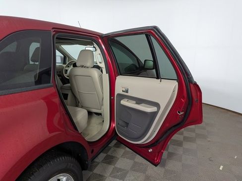 Used 2007 Ford Edge SEL image 32