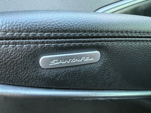 Used 2018 Hyundai Santa Fe Sport w/ 2.4L Value Package 02 image 20