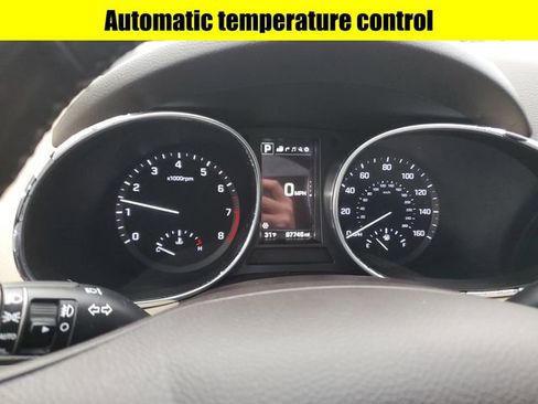 Used 2018 Hyundai Santa Fe Limited image 14