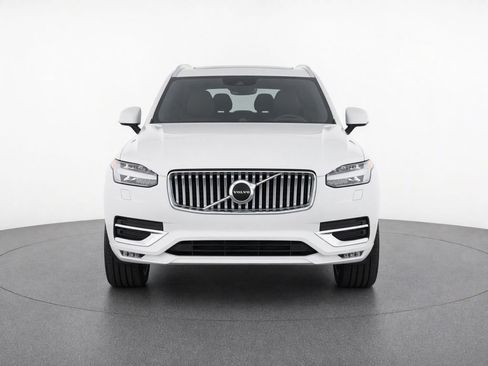Used 2023 Volvo XC90 B6 Ultimate w/ Protection Package Premier AWD/4WD image 5