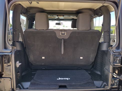 Used 2016 Jeep Wrangler Sport AWD/4WD image 15