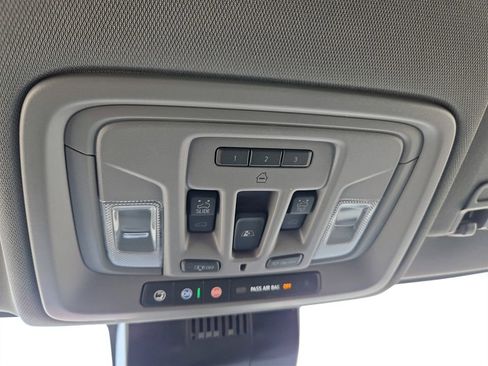 New 2026 GMC Sierra 3500 Denali w/ Technology Package AWD/4WD image 22