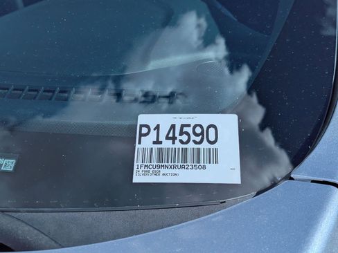 Certified 2024 Ford Escape ST-Line image 30