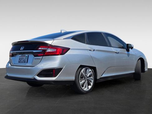 Used 2019 Honda Clarity Plug-In Hybrid image 4