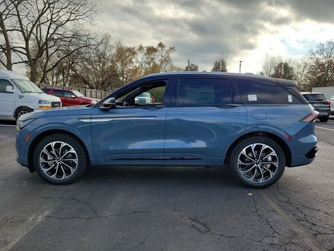 New 2026 Lincoln Nautilus Reserve image 7