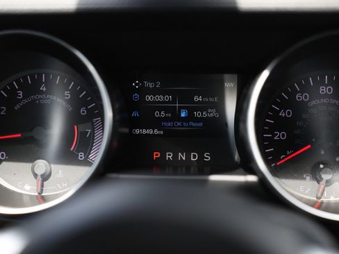 Used 2020 Ford Mustang Premium image 34