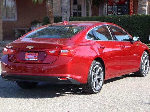 Used 2024 Chevrolet Malibu LT FWD image 9