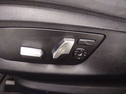 Certified 2023 BMW 540i w/ M Sport Package image 12