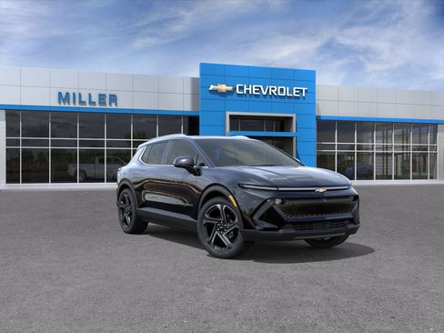 New 2026 Chevrolet Equinox EV LT image 36