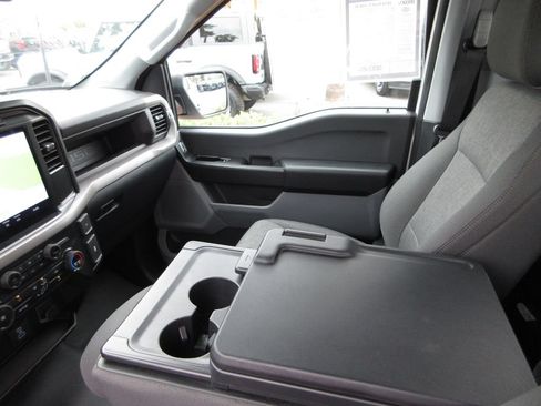 Used 2024 Ford F150 XL w/ Equipment Group 103A High RWD image 22