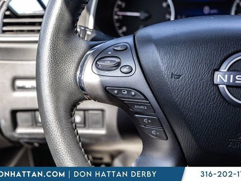 Used 2023 Nissan Murano SV FWD image 8