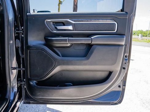 Used 2020 RAM 1500 Lone Star RWD image 13