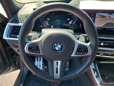 Used 2026 BMW X5 M60i AWD/4WD image 29