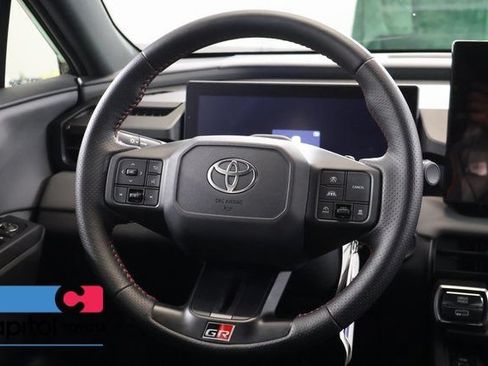 Certified 2026 Toyota RAV4 AWD Plug-in Hybrid image 15