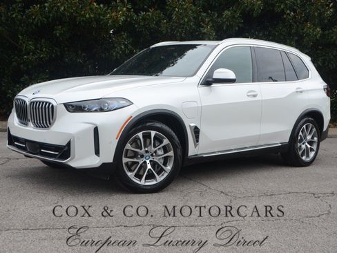 Used 2025 BMW X5 xDrive50e AWD/4WD image 1