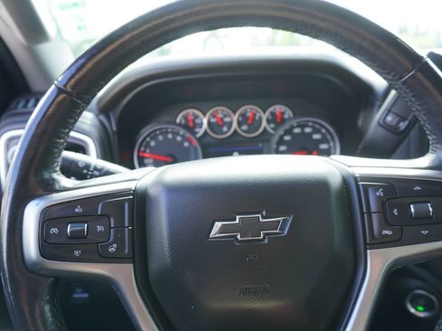 Used 2020 Chevrolet Silverado 1500 LT Trail Boss image 27