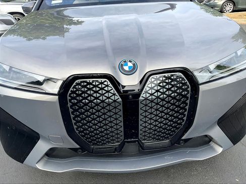 Used 2024 BMW iX xDrive50 w/ Sport Package image 30