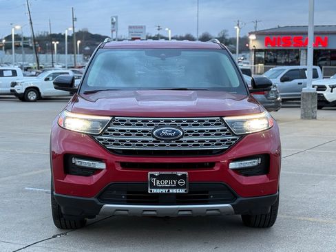 Used 2020 Ford Explorer Limited image 3