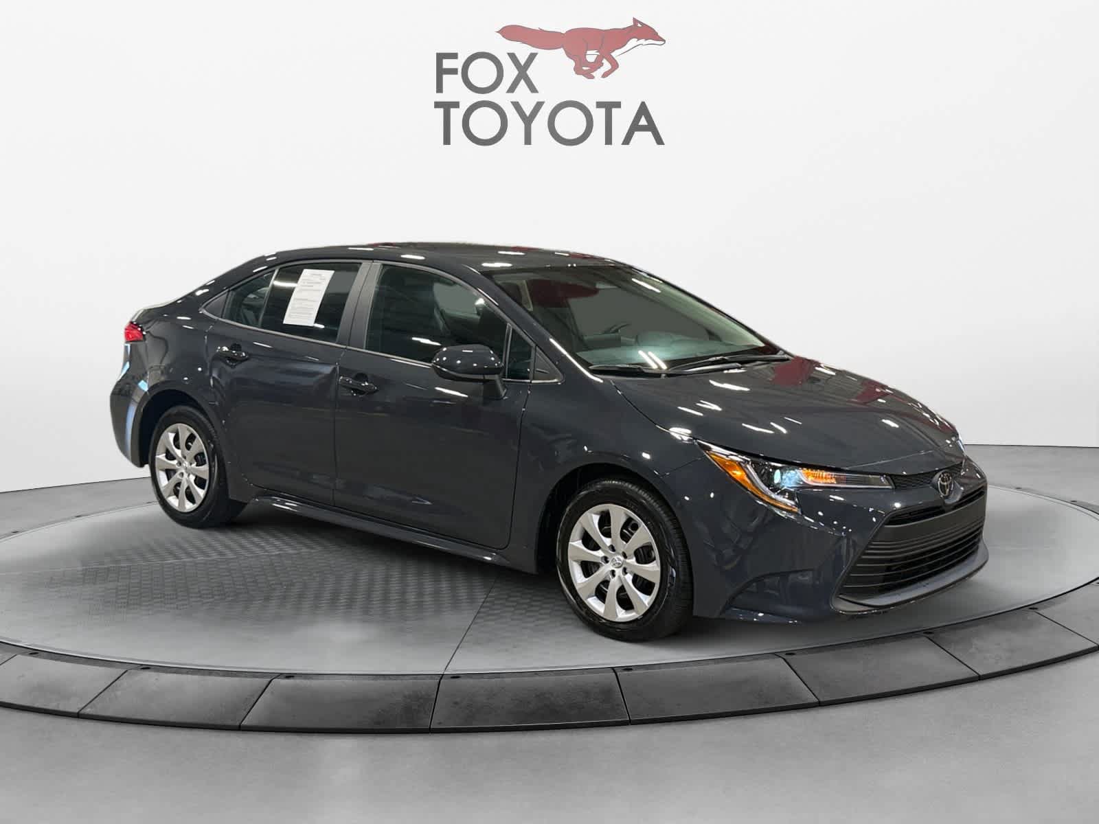 Used 2026 Toyota Corolla LE FWD image 8
