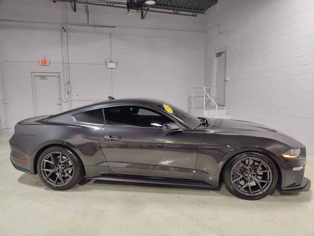 Used 2022 Ford Mustang GT Premium w/ GT Performance Package RWD image 6