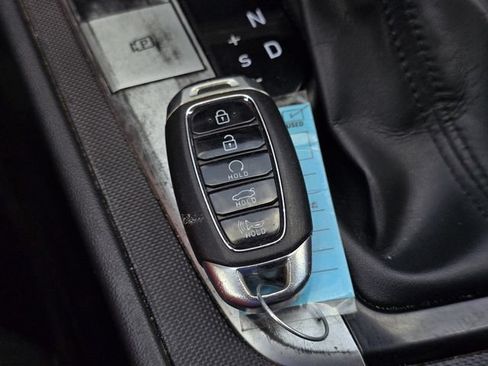 Used 2023 Hyundai Elantra SEL w/ Preferred Accessory Package FWD image 33