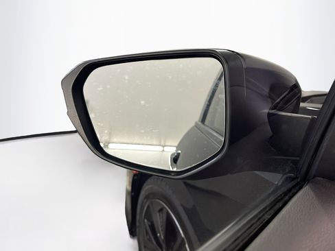 Used 2018 Honda Civic EX image 16