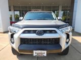 Used 2017 Toyota 4Runner SR5 Premium image 5