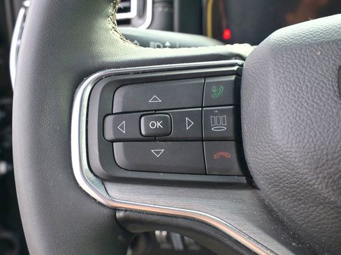 Used 2023 Jeep Wagoneer Series II image 33