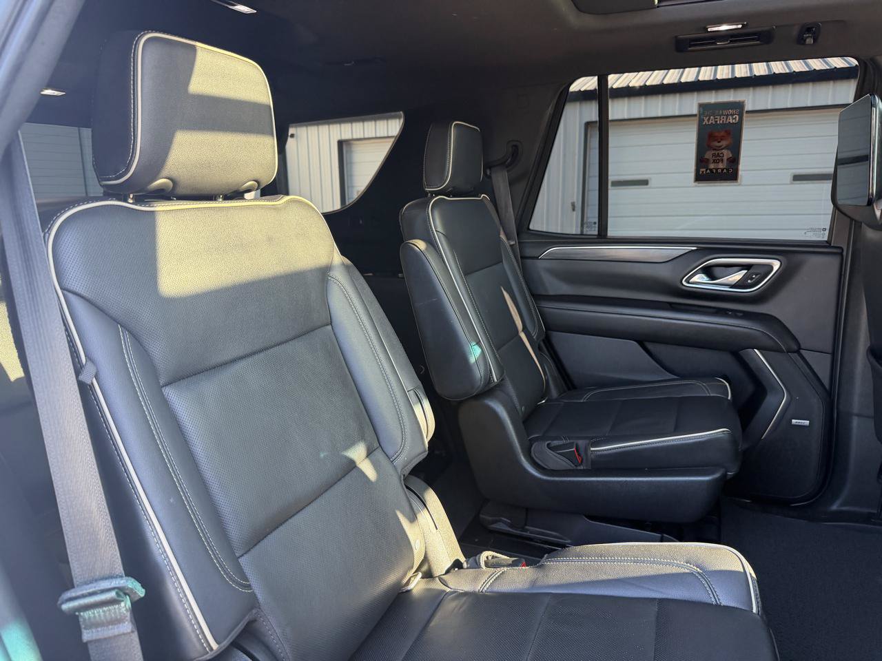 Used 2021 GMC Yukon SLT w/ SLT Luxury Plus Package AWD/4WD image 26