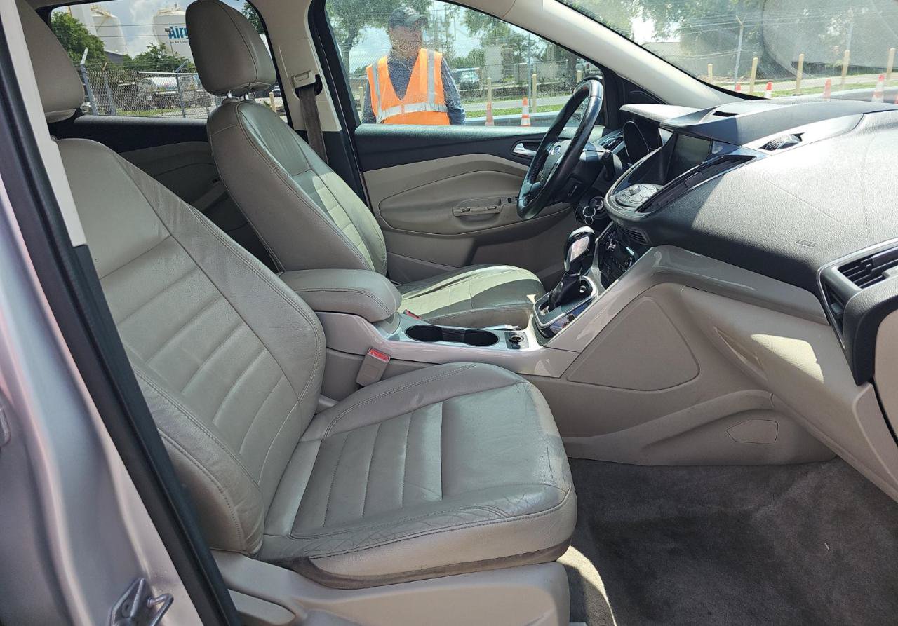 Used 2013 Ford Escape SEL FWD image 11