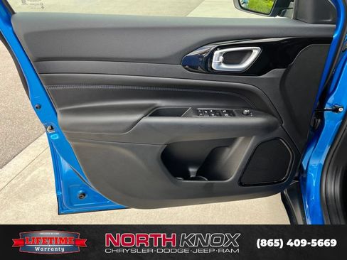 New 2026 Jeep Compass Latitude AWD/4WD image 5
