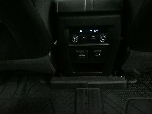 Used 2020 Chevrolet Traverse RS w/ LPO, Floor Liner Package AWD/4WD image 26