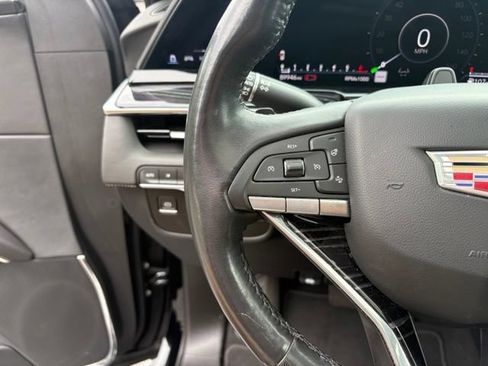 Used 2021 Cadillac Escalade Sport w/ Driver Assist Tech Package AWD/4WD image 37
