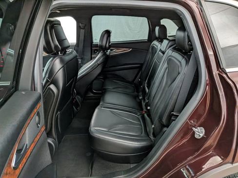 Used 2020 Lincoln Nautilus Reserve w/ Class II Trailer Tow Package AWD/4WD image 19