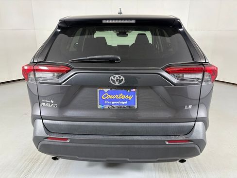 Used 2024 Toyota RAV4 LE FWD image 7
