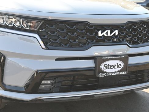Used 2023 Kia Sorento EX w/ Panoramic Sunroof Package FWD image 29