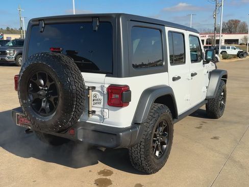Used 2020 Jeep Wrangler Unlimited Sport S image 8