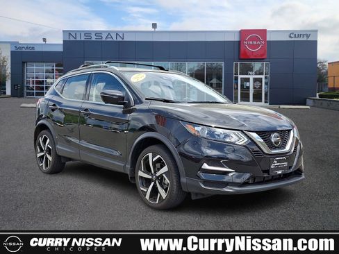 Certified 2022 Nissan Rogue Sport SL AWD/4WD image 1