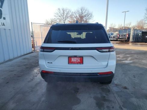 New 2025 Jeep Grand Cherokee Limited image 22