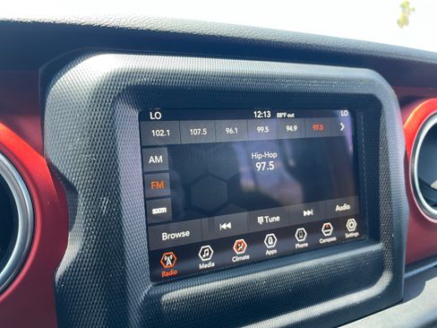 Certified 2020 Jeep Wrangler Unlimited Rubicon w/ LED Lighting Group AWD/4WD image 21