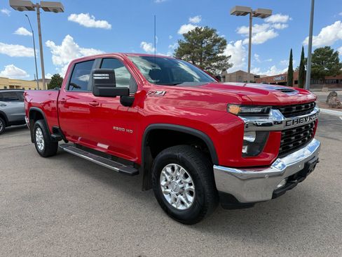 Certified 2020 Chevrolet Silverado 2500 LT w/ All Star Edition AWD/4WD image 4