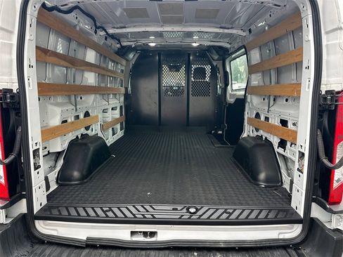 Used 2024 Ford Transit 250 Low Roof w/ Exterior Upgrade Package image 17