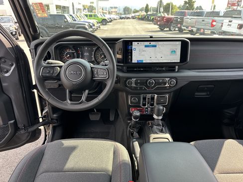 New 2025 Jeep Wrangler Unlimited Rubicon image 11